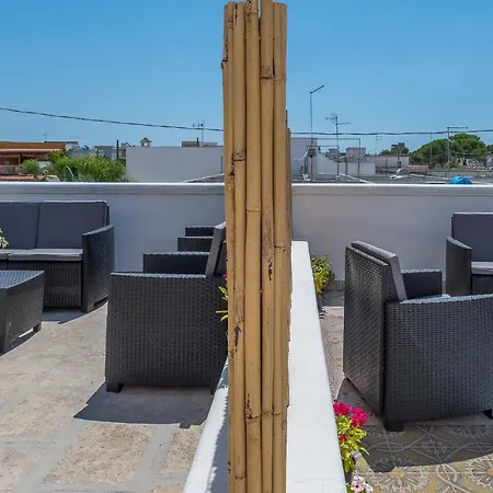 Casa Simona 4 * توري كوليمينا