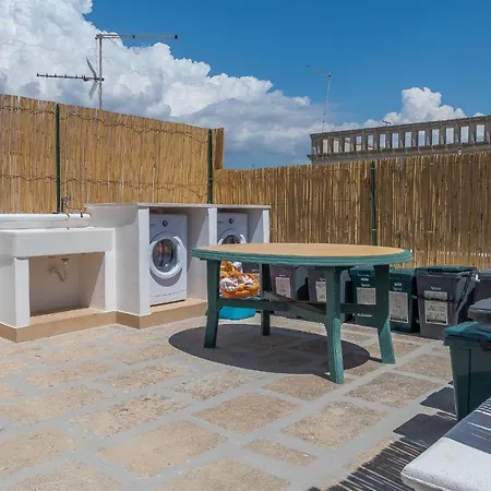 Casa Simona 4 * توري كوليمينا