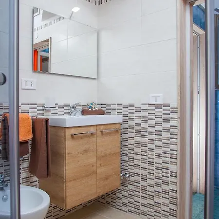 بيت للعطل Casa Simona 4