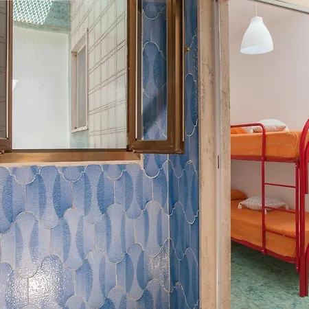 Casa Simona 4 *