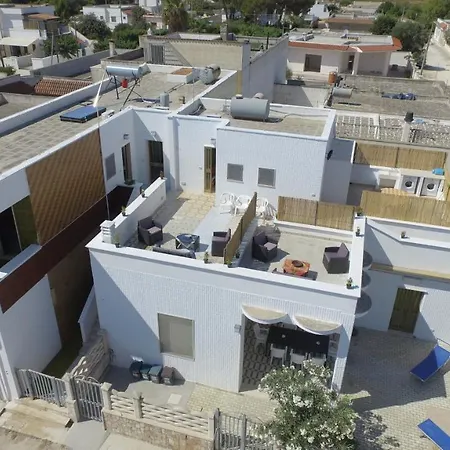 Casa Simona 4 *