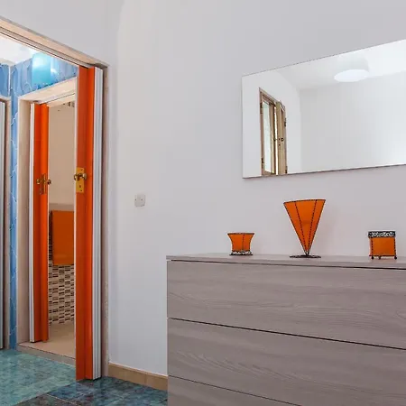 بيت للعطل Casa Simona 4